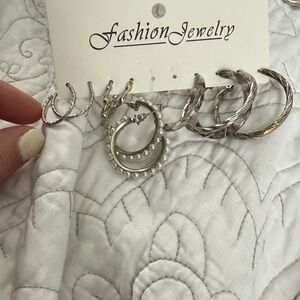 Fashion Jewelry Silver and Pearl Hoop Earrings
